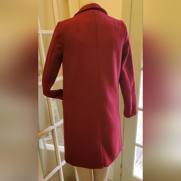 ReVamped Red Over Coat - Picture 4 of 6